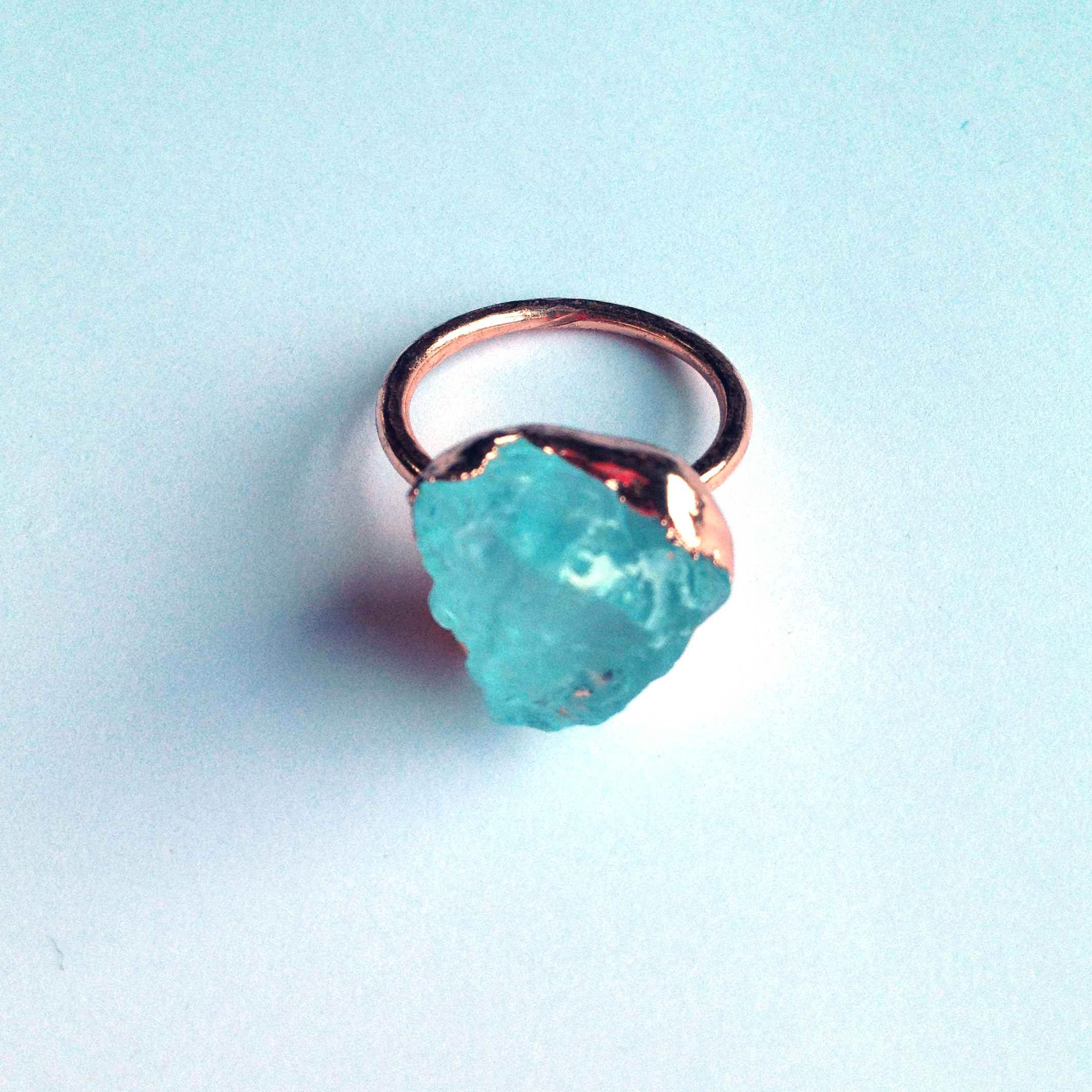 clear raw aquamarine nugget ring (pakistan) electroformed in shiny copper (size 6-1/2)