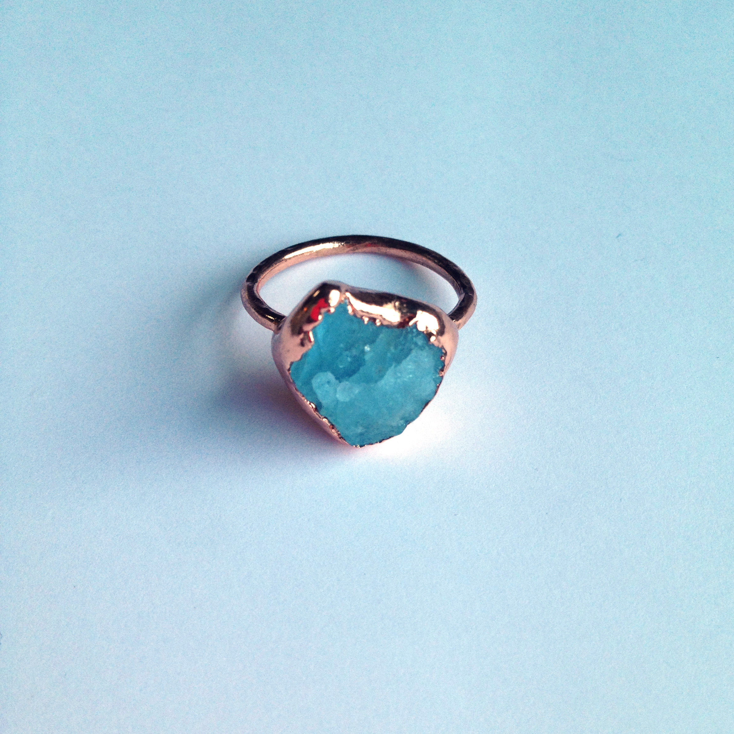 raw aquamarine nugget ring (pakistan) electroformed in shiny copper (size 8)